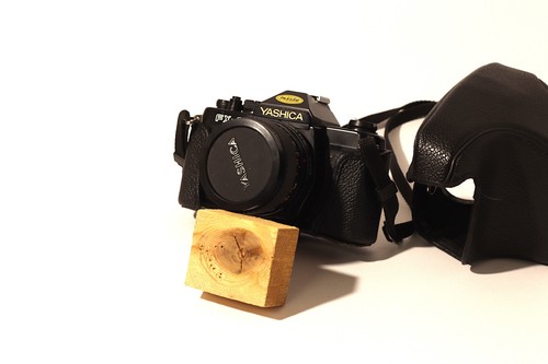 Yashica con 50mm 1 - fx-3, f=1/1.9