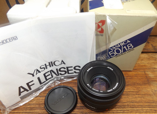 Yashica 50 mm in - af,